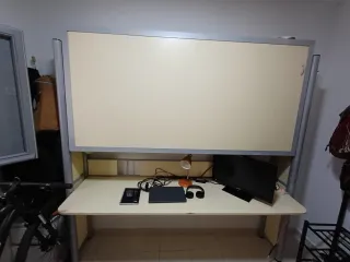 Cama abatible con escritorio