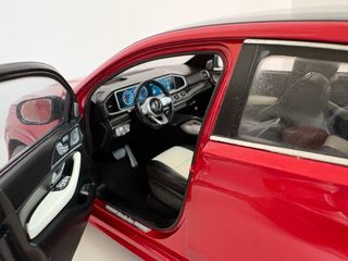 Mercedes GLE Coupé 1:18