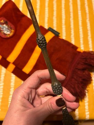 Varita y bufanda oficial Harry Potter