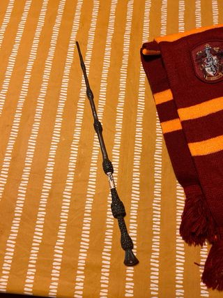 Varita y bufanda oficial Harry Potter