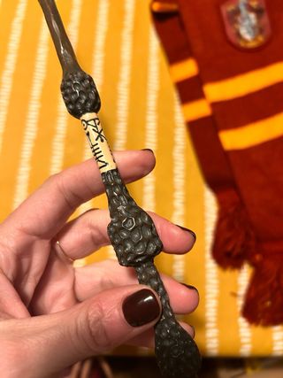 Varita y bufanda oficial Harry Potter