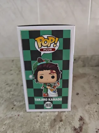 Funko Pop! Tanjiro Kamado 2032 Edición Navidad