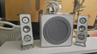 Altavoces Logitech Z4i Blancos
