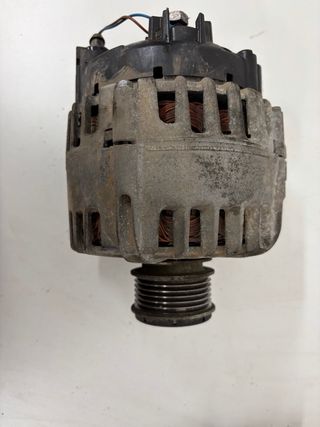 Alternador VW AG 03L903023F Valeo 140A