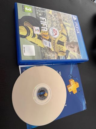 PS4 (PlayStation 4) Negra + 2 Mandos