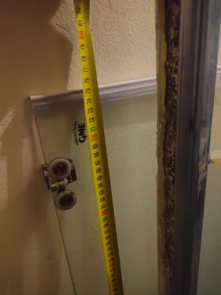 Puerta corredera de cristal para baño