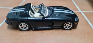 Coche a escala 1:18 Viper RT/10 Cabriolet