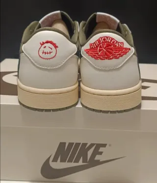 Jordan 1 Low Travis Scott Olive Talla 43