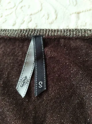 Jersey Stradivarius Brillo Marrón