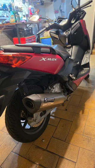 Yamaha Xmax 125
