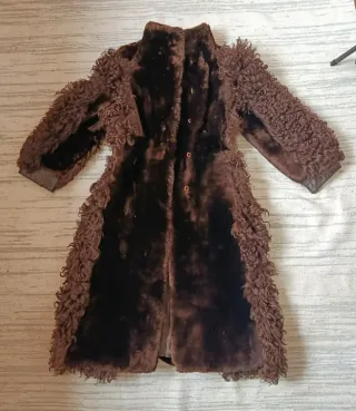 Abrigo vintage de piel natural astracán marrón