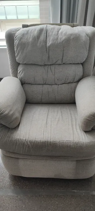 Sillón relax tela amtimanchas, beige.