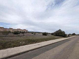 Terreno en venta en PAU 2-600 en Puertollano