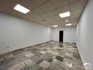 Local comercial en venta en Urb. El Palmeral en Mojácar