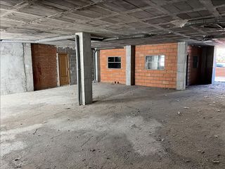 Local comercial en venta en Hervencias en Ávila