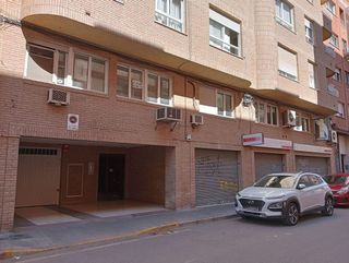 Local comercial en venta en Este en Castellón de la Plana