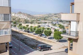 Piso en venta en Puerto de Garrucha en Garrucha