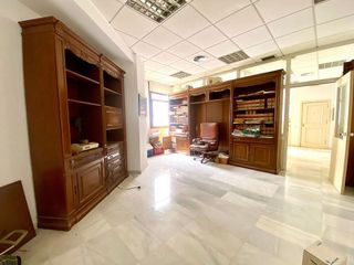 Oficina en venta en Barrio Alto - San Félix - Oliveros - Altamira en Almería