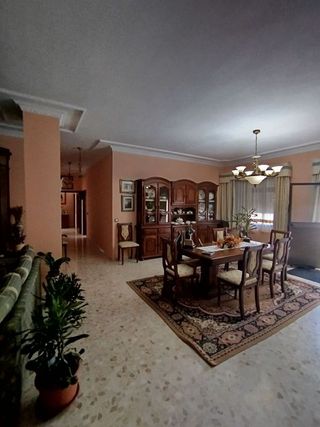 Edificio en venta en Almensilla