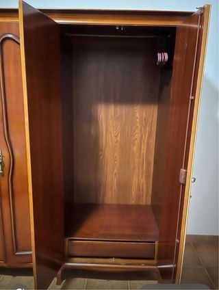 Armario madera 6 puertas