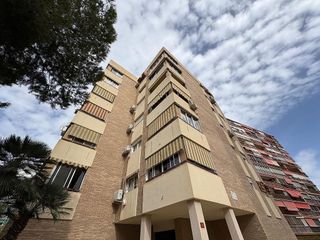 Local comercial en venta en Albufereta en Alicante