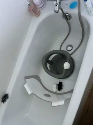 Asiento bañera bebé con barrera de agua