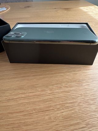 iPhone 11 Pro 256GB verde 93% Batería +cargador