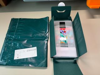 Funda iPhone AIR MOUS Diseño Floral