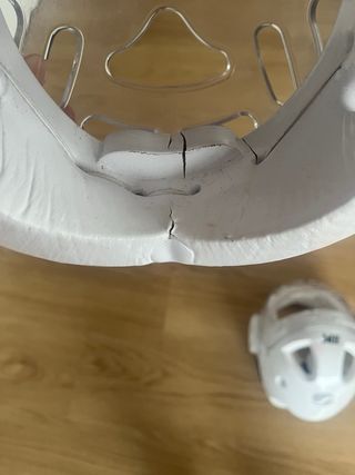 Casco Taekwondo Blanco con Protector Facial