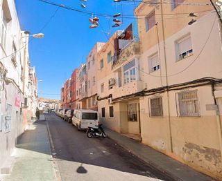 Piso en venta en La Chanca - Pescadería en Almería