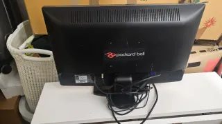 Monitor Packard Bell 24 VGA Negro.