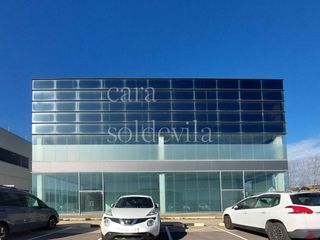 Nave industrial en alquiler en El Sucre-Universitat en Vic