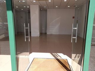 Local comercial en alquiler en Plaça Catalunya en Prat de Llobregat, El