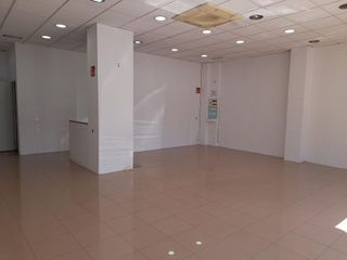 Local comercial en alquiler en Plaça Catalunya en Prat de Llobregat, El