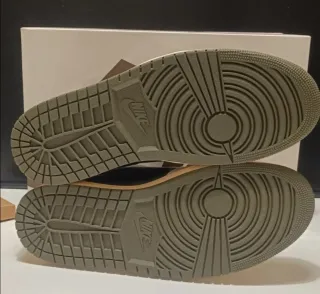 Jordan 1 Low Travis Scott Olive Talla 45