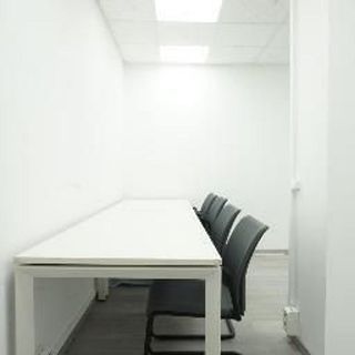 Oficina en venta en Porta en Barcelona