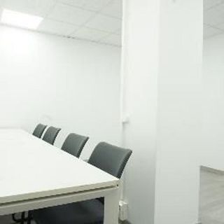 Oficina en venta en Porta en Barcelona