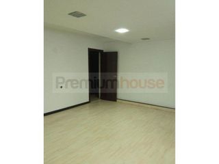 Local comercial en venta en Sant Jordi - Can Mas en Ripollet