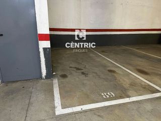 Garaje en venta en Cementiri Vell en Terrassa