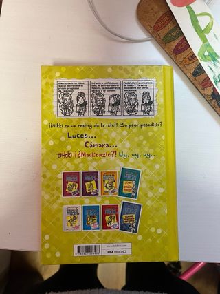 Diario de Nikki 7 - Una famosa con poco estilo:...