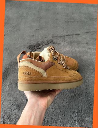 UGG Lowmel Botines Marrones Talla 40