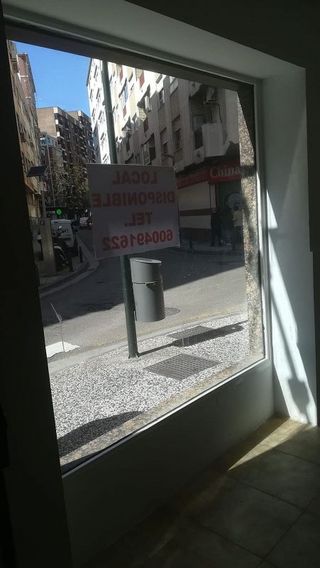 Local comercial en alquiler en La Granja en Zaragoza