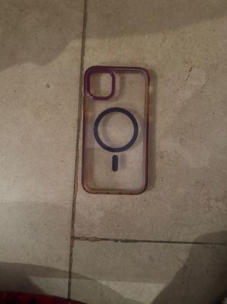 Funda transparente iPhone 11 con MagSafe morada