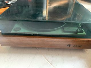 Giradischi Garrard in legno vintage