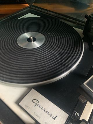 Giradischi Garrard in legno vintage