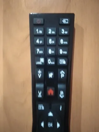 Mando para televisión JVC Smart TV 4K LCD LED