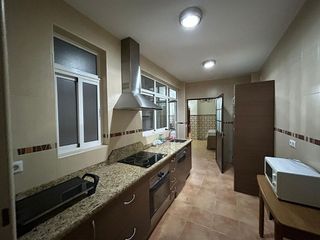 Casa adosada en venta en Centro - Doña Mercedes en Dos Hermanas