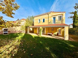 Chalet en venta en Cabanillas del Campo