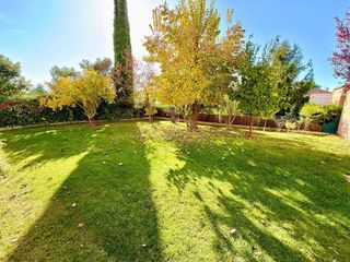 Chalet en venta en Cabanillas del Campo