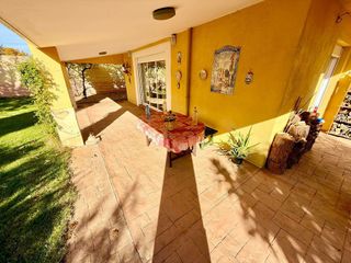 Chalet en venta en Cabanillas del Campo